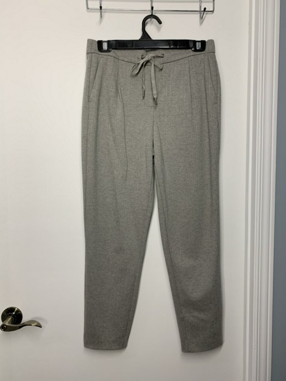 RW&Co Stylish Grey Sweatpants Size Small